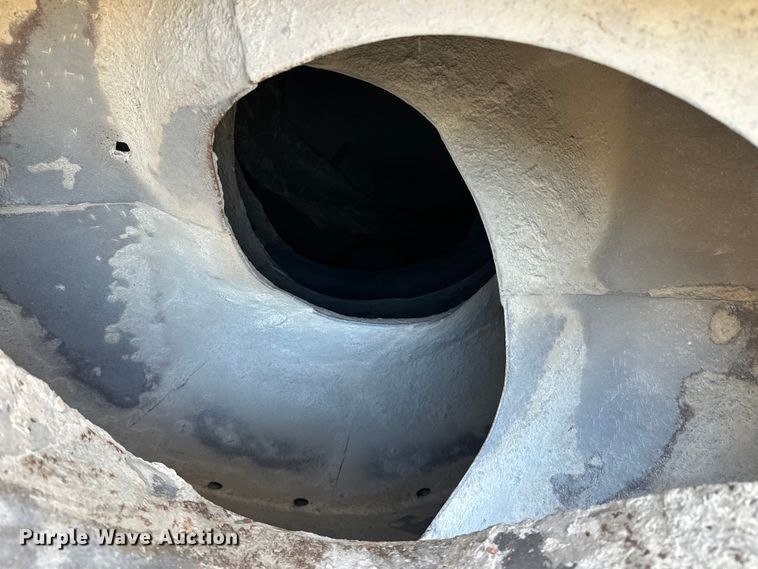 image for item DW4368 2004 Kenworth W900 ready mix truck