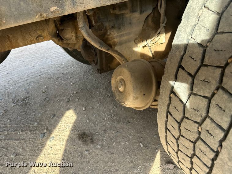 image for item DW4368 2004 Kenworth W900 ready mix truck