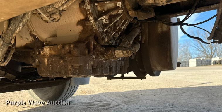 image for item DW4368 2004 Kenworth W900 ready mix truck