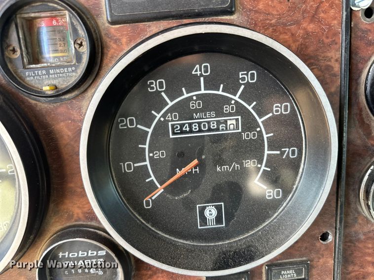 image for item DW4368 2004 Kenworth W900 ready mix truck