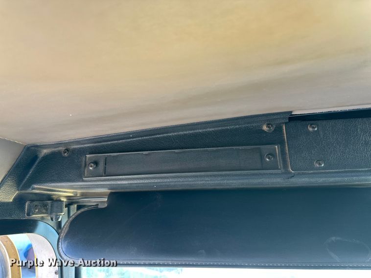 image for item DW4368 2004 Kenworth W900 ready mix truck