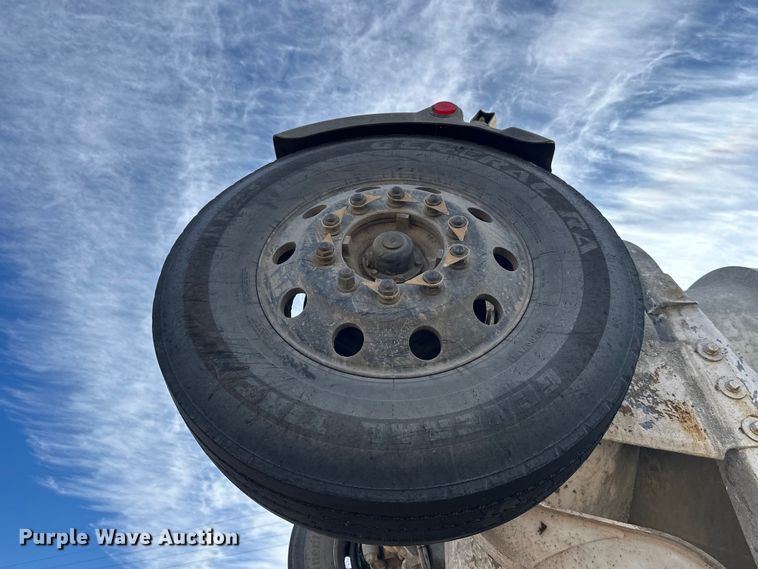 image for item DW4368 2004 Kenworth W900 ready mix truck