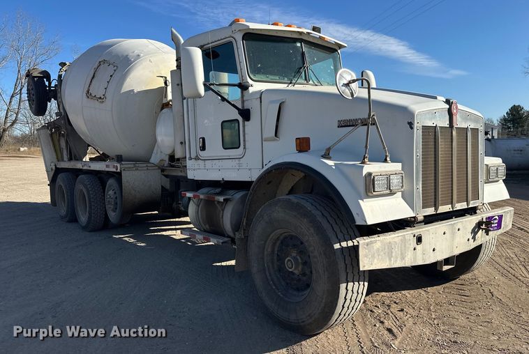 image for item DW4369 2005 Kenworth W900 ready mix truck