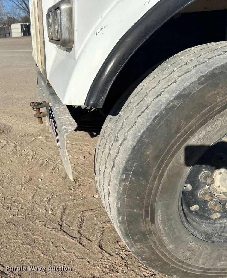 image for item DW4369 2005 Kenworth W900 ready mix truck