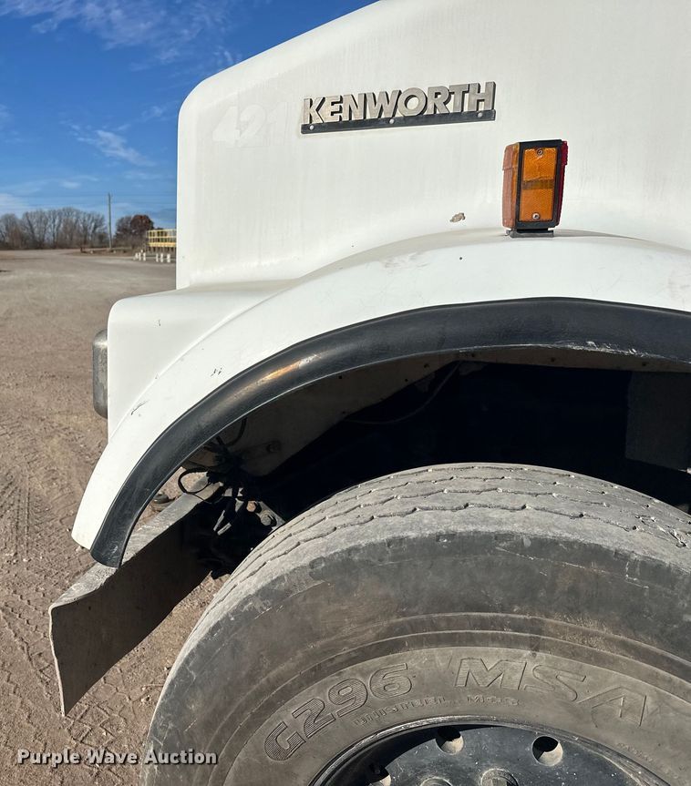 image for item DW4369 2005 Kenworth W900 ready mix truck