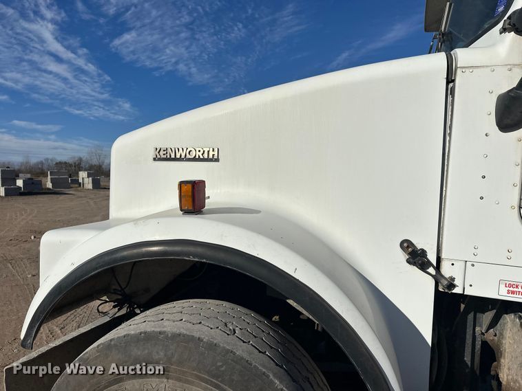 image for item DW4369 2005 Kenworth W900 ready mix truck