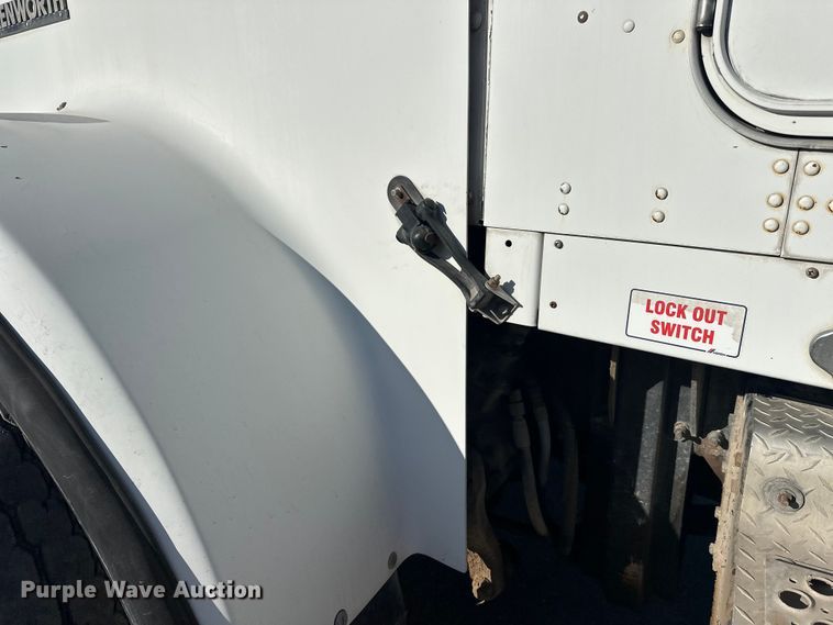 image for item DW4369 2005 Kenworth W900 ready mix truck