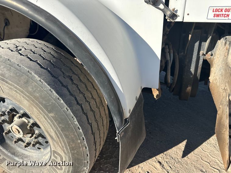 image for item DW4369 2005 Kenworth W900 ready mix truck