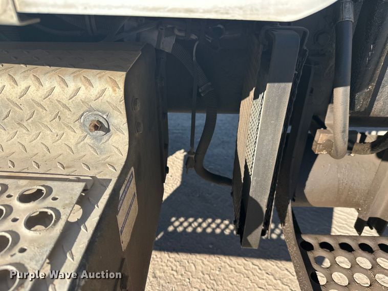 image for item DW4369 2005 Kenworth W900 ready mix truck