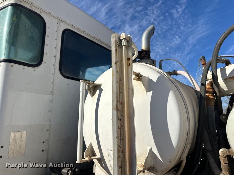 image for item DW4369 2005 Kenworth W900 ready mix truck