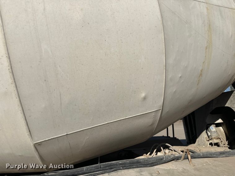 image for item DW4369 2005 Kenworth W900 ready mix truck