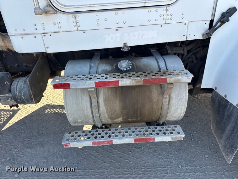 image for item DW4369 2005 Kenworth W900 ready mix truck