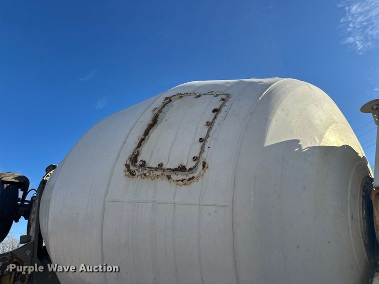 image for item DW4369 2005 Kenworth W900 ready mix truck