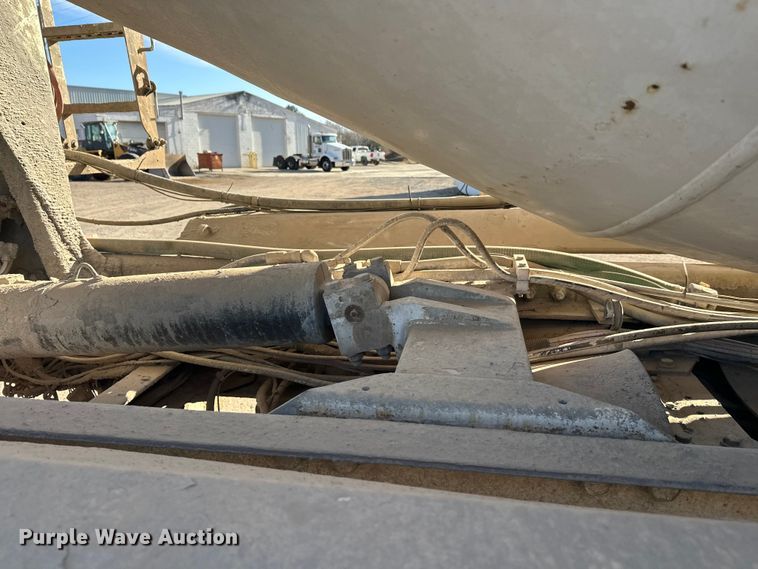 image for item DW4369 2005 Kenworth W900 ready mix truck