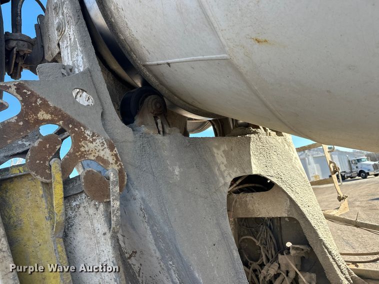 image for item DW4369 2005 Kenworth W900 ready mix truck