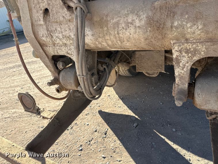 image for item DW4369 2005 Kenworth W900 ready mix truck