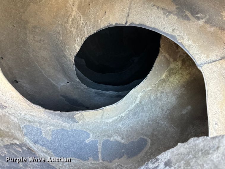 image for item DW4369 2005 Kenworth W900 ready mix truck