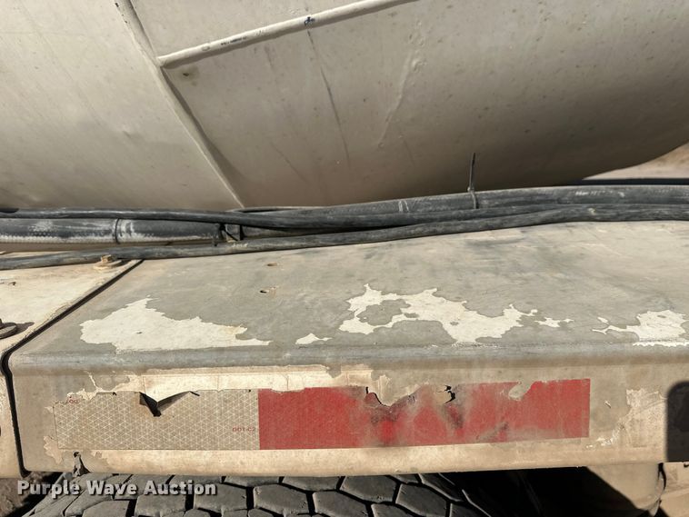 image for item DW4369 2005 Kenworth W900 ready mix truck