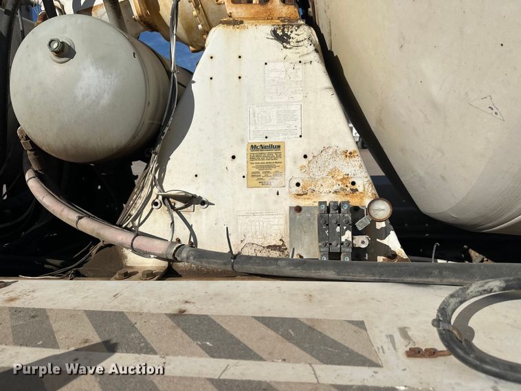 image for item DW4369 2005 Kenworth W900 ready mix truck