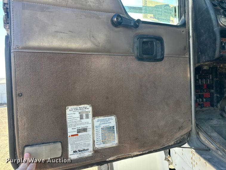 image for item DW4369 2005 Kenworth W900 ready mix truck