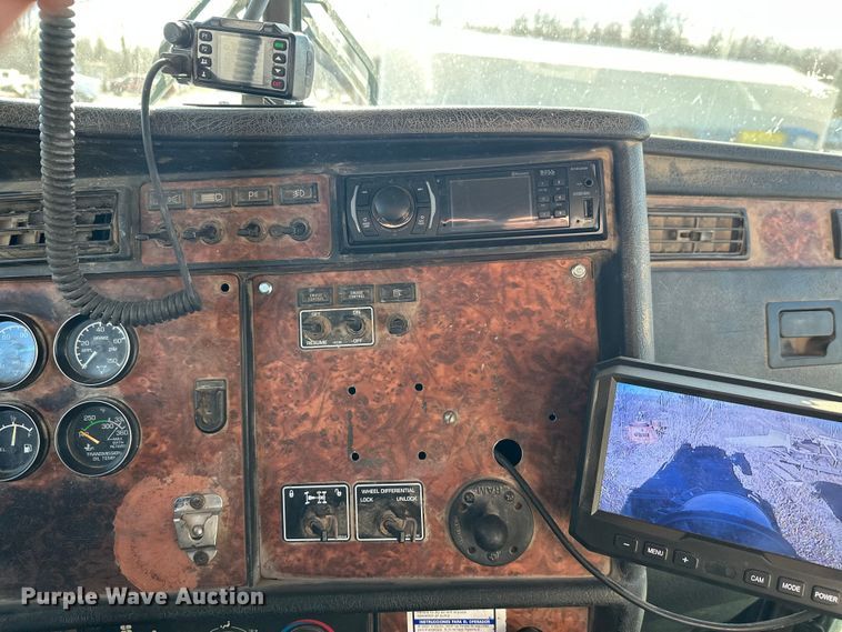 image for item DW4369 2005 Kenworth W900 ready mix truck