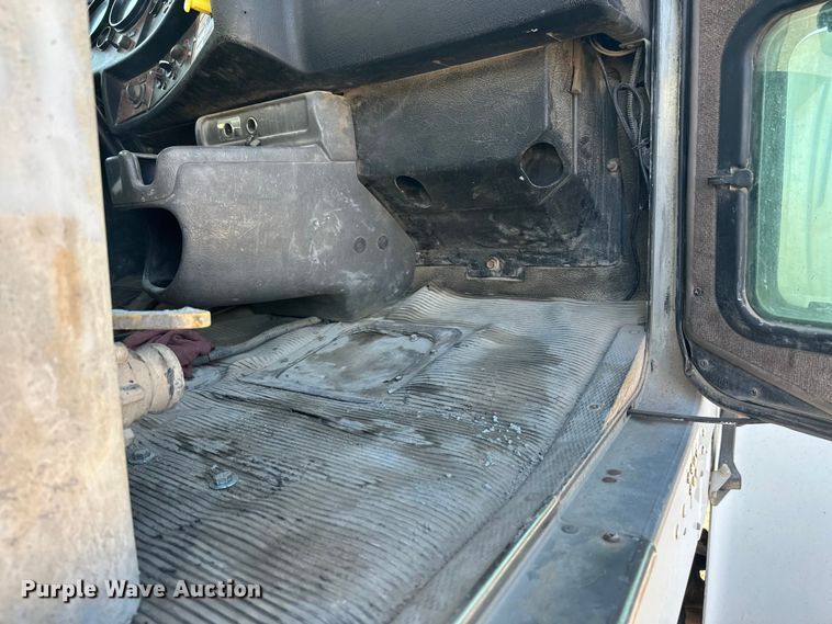 image for item DW4369 2005 Kenworth W900 ready mix truck