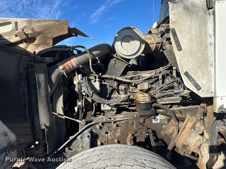 image for item DW4369 2005 Kenworth W900 ready mix truck