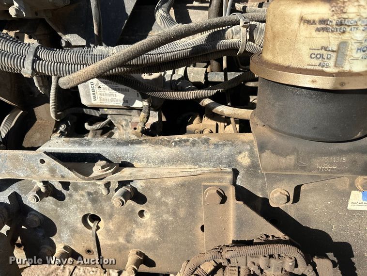 image for item DW4369 2005 Kenworth W900 ready mix truck