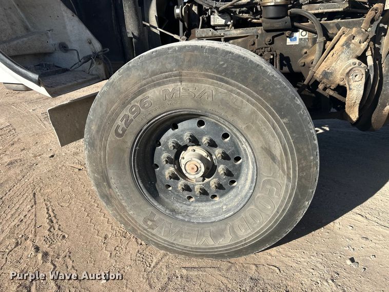 image for item DW4369 2005 Kenworth W900 ready mix truck