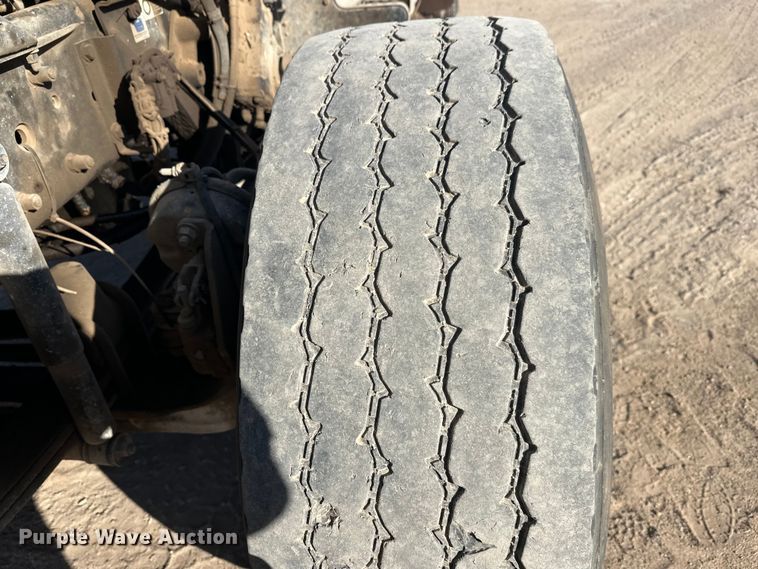 image for item DW4369 2005 Kenworth W900 ready mix truck