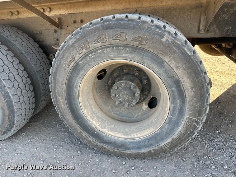 image for item DW4369 2005 Kenworth W900 ready mix truck