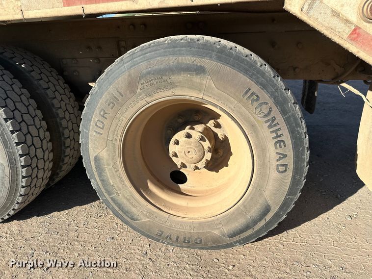 image for item DW4369 2005 Kenworth W900 ready mix truck