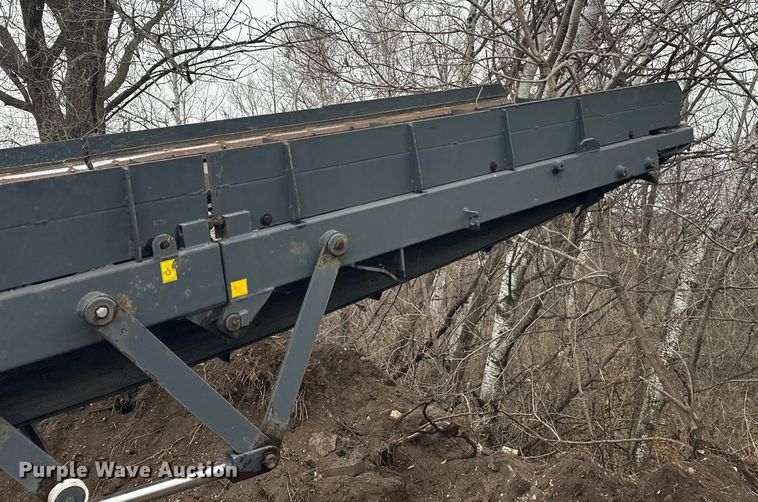 image for item DW4377 2006 Komptech Mustang trommel screen