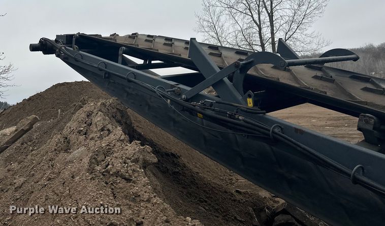 image for item DW4377 2006 Komptech Mustang trommel screen