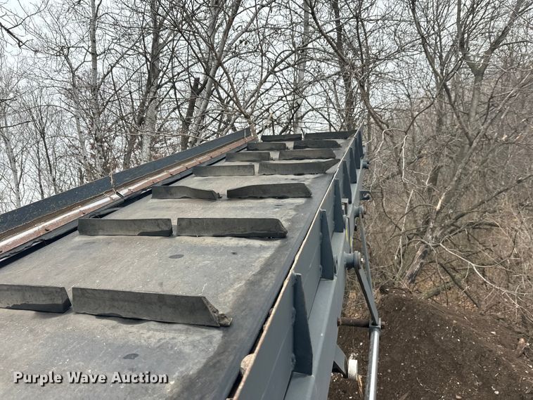 image for item DW4377 2006 Komptech Mustang trommel screen