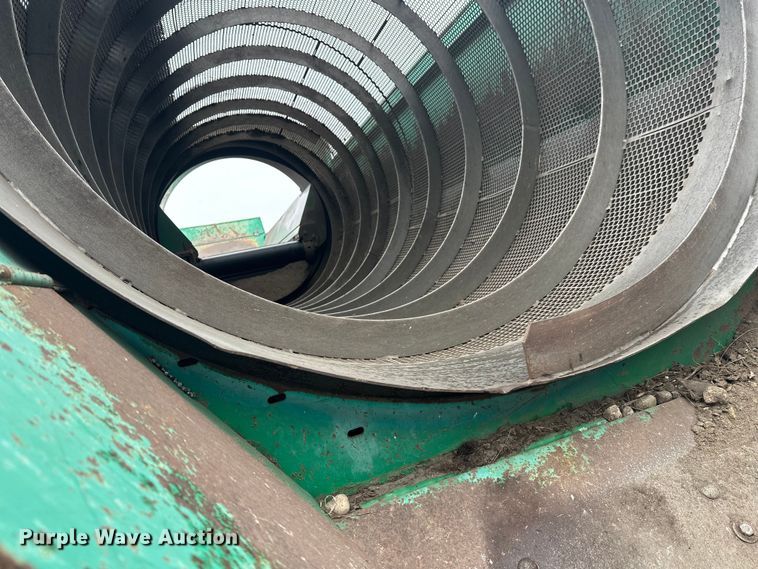 image for item DW4377 2006 Komptech Mustang trommel screen