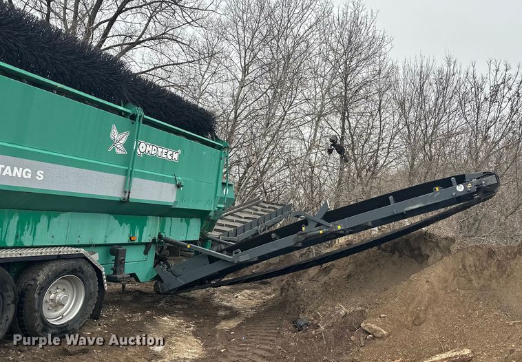 image for item DW4377 2006 Komptech Mustang trommel screen