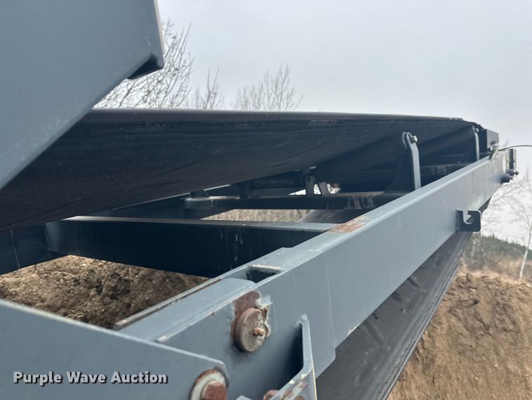 image for item DW4377 2006 Komptech Mustang trommel screen