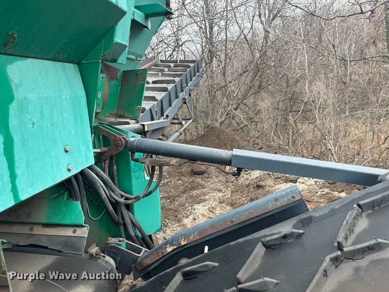 image for item DW4377 2006 Komptech Mustang trommel screen