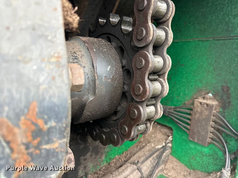 image for item DW4377 2006 Komptech Mustang trommel screen