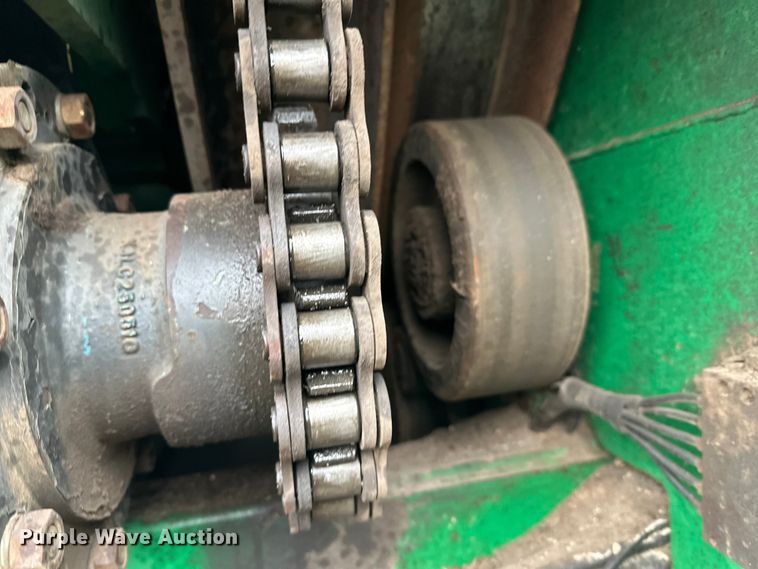 image for item DW4377 2006 Komptech Mustang trommel screen