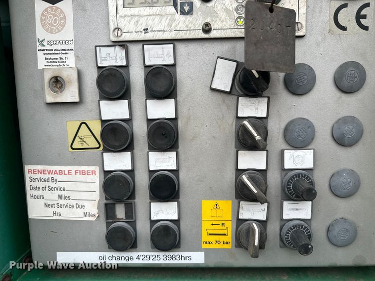 image for item DW4377 2006 Komptech Mustang trommel screen