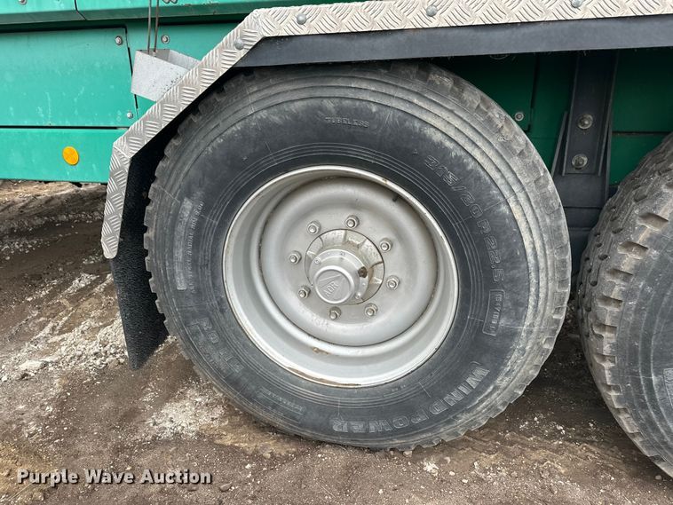 image for item DW4377 2006 Komptech Mustang trommel screen