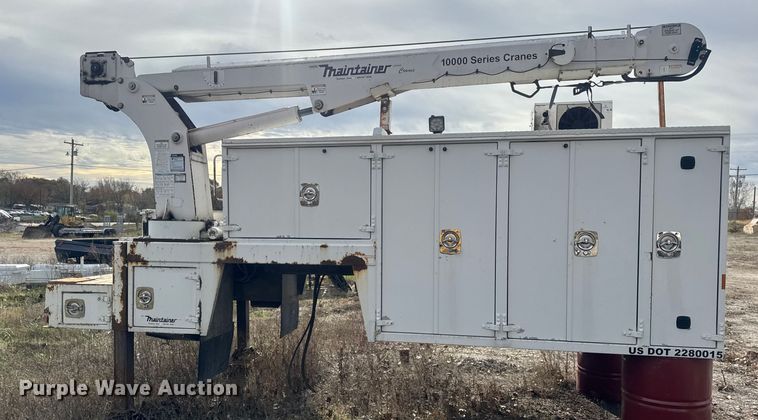 image for item DW6681 Maintainer service truck bed