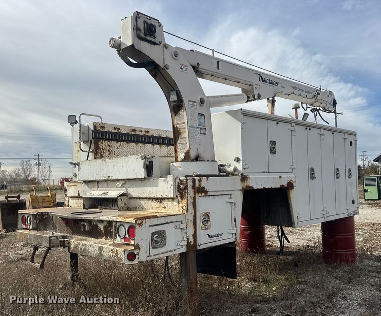 image for item DW6681 Maintainer service truck bed