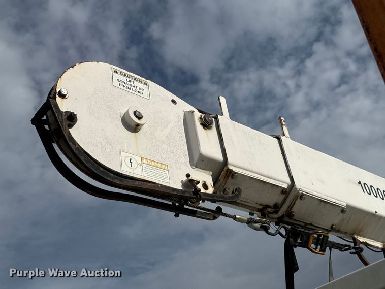 image for item DW6681 Maintainer service truck bed