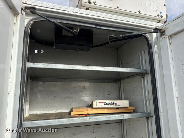 image for item DW6681 Maintainer service truck bed