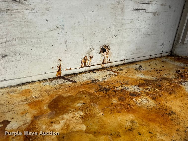 image for item DW6681 Maintainer service truck bed