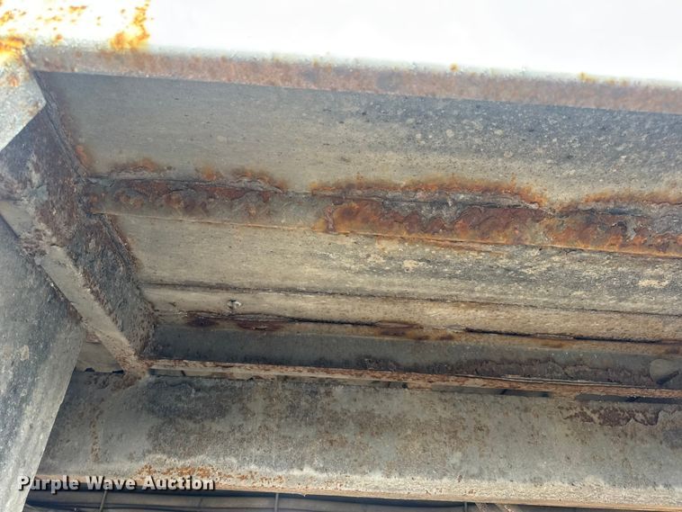 image for item DW6681 Maintainer service truck bed