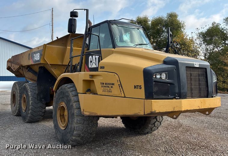 image for item DW7250 2014 Caterpillar 740B articulated haul truck